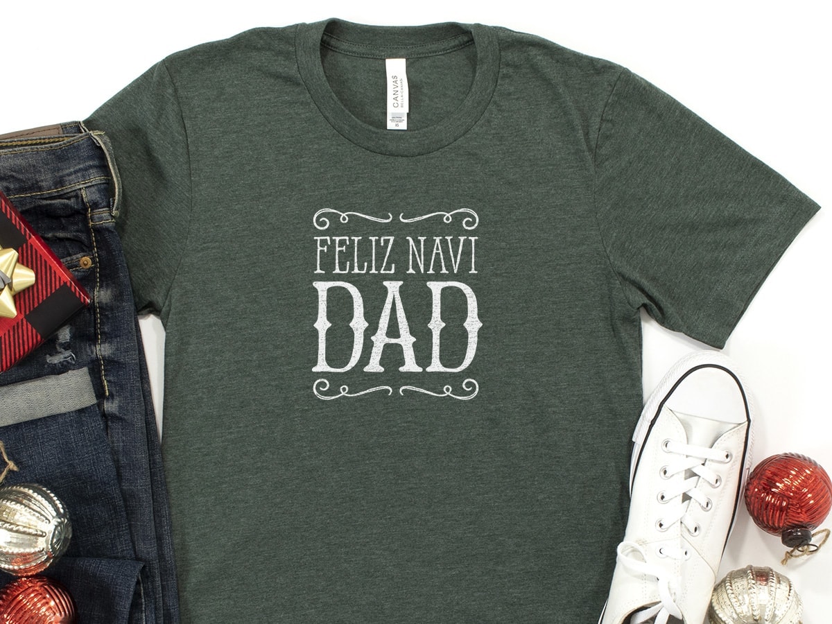 Feliz NaviDAD tee (heather forest / adults)